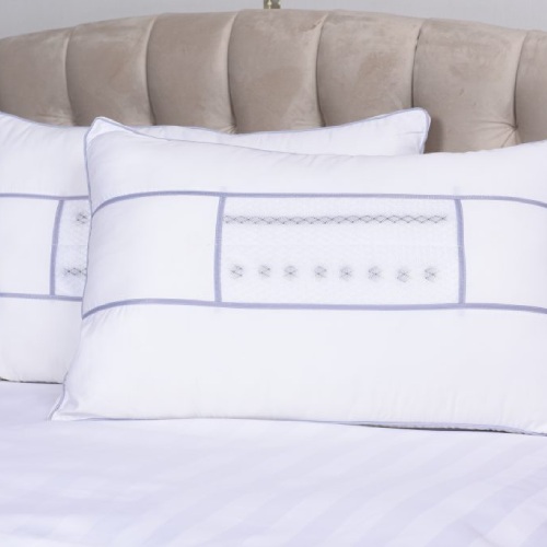 Magnetic Pillow